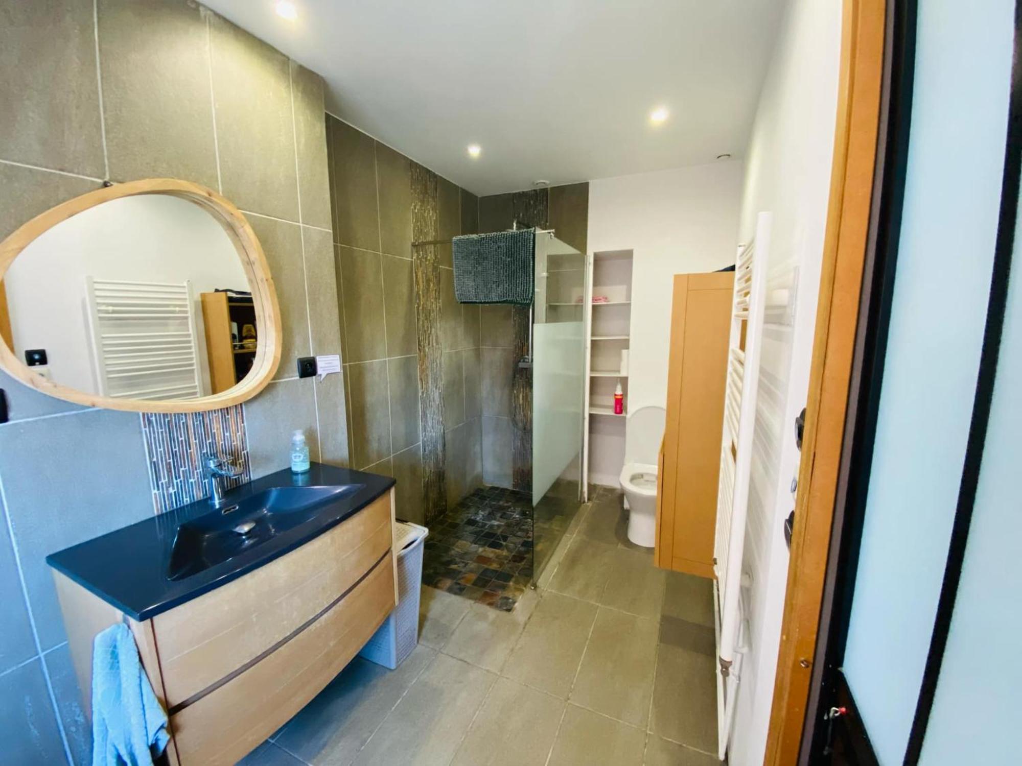 Chambre Privee Au Coeur De Calais Bagian luar foto